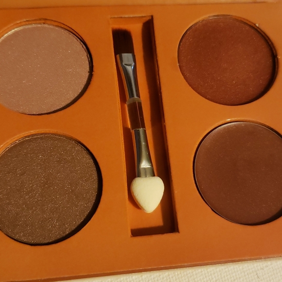 Eyeshadow